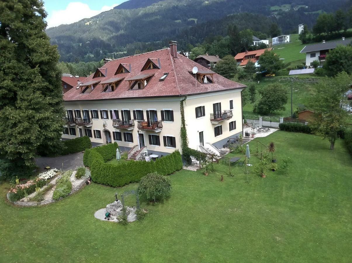 Garten- & Loggia-Appartement Herrenhaus Dellach im Drautal Exterior foto